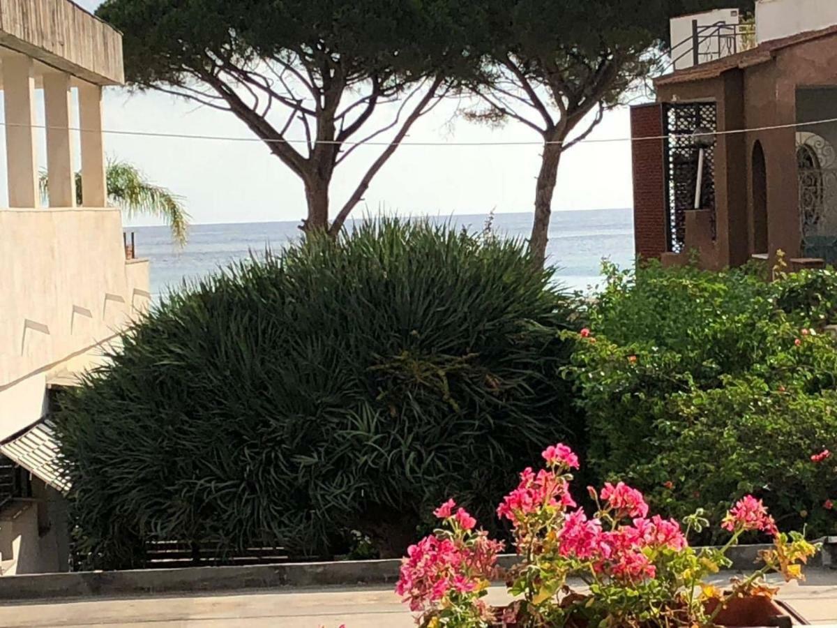 Near The Beach パレルモ エクステリア 写真